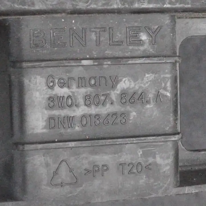 Bentley Continental (2003 - 2017) 3W0807864A Кронштейн заднего бампера — фото 1
