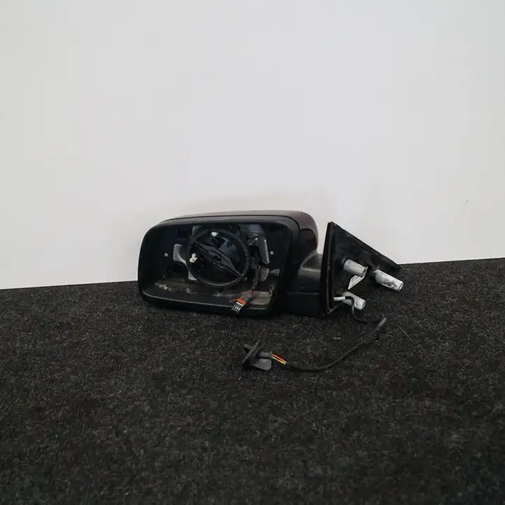 BMW 5 E60 E61 (2004 - 2010) Боковое зеркало с электроприводом — фото 1