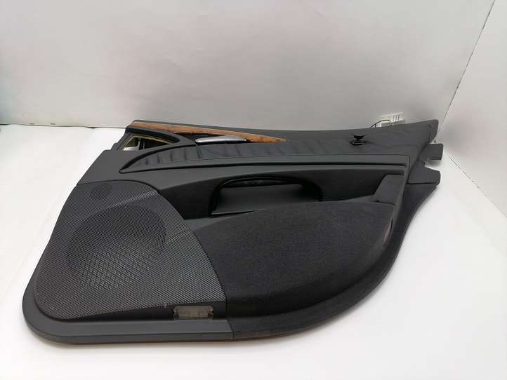 Mercedes-Benz E W211 (2002 - 2009)  A2117304262 Обшивка задней двери
