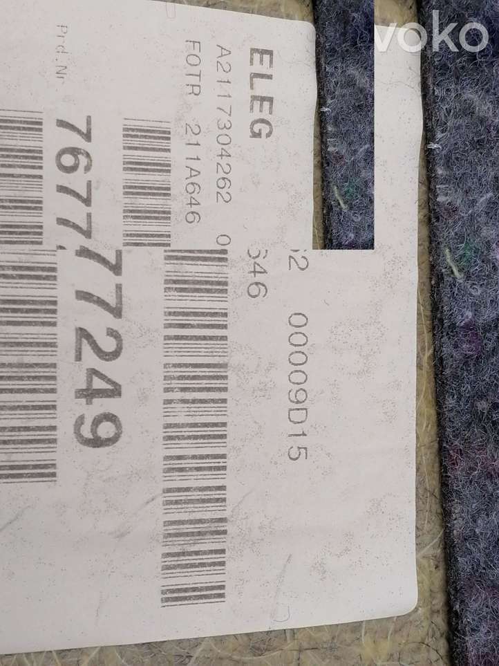 Mercedes-Benz E W211 (2002 - 2009)  A2117304262 Обшивка задней двери
