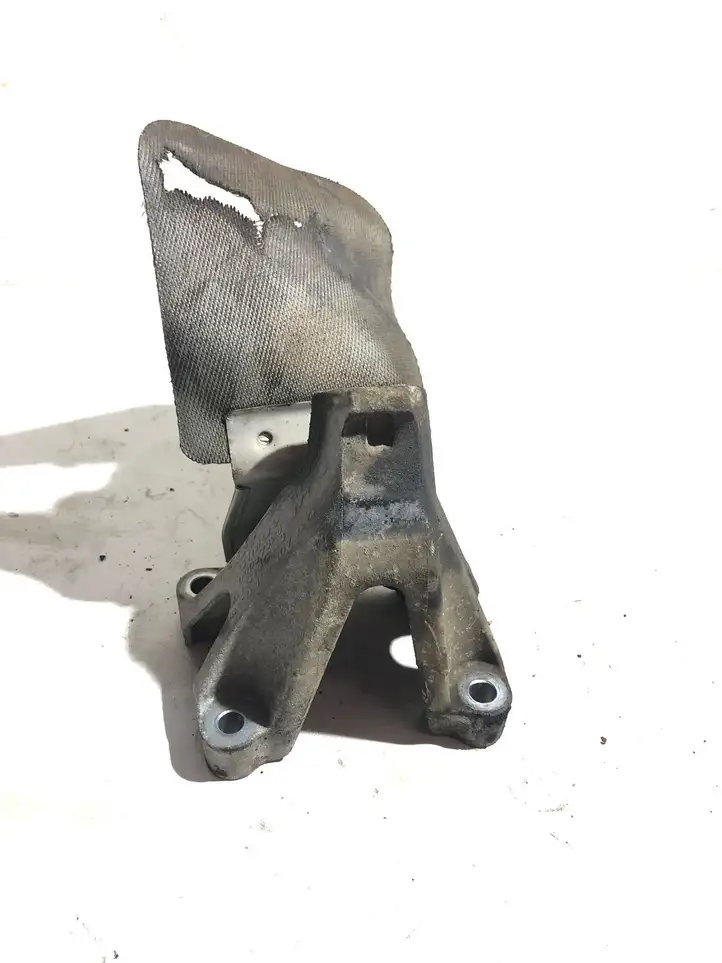 Audi A5 8T 8F (2007 - 2011) 8k0199307 Кронштейн двигателя — фото 1