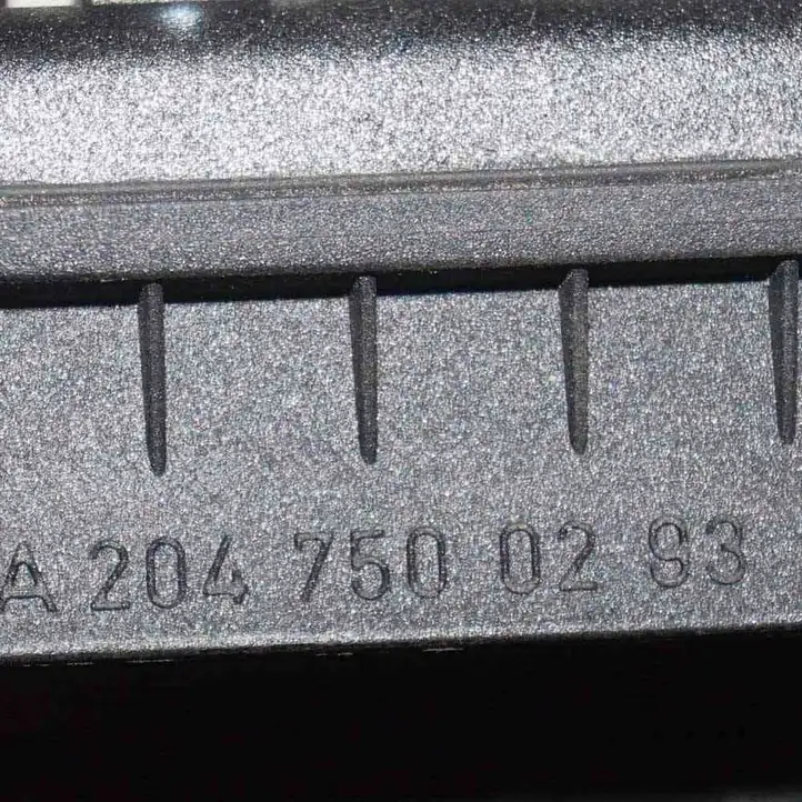 Mercedes-Benz C W204 (2007 - 2014) A2047500293 Ручка крышки багажника — фото 4