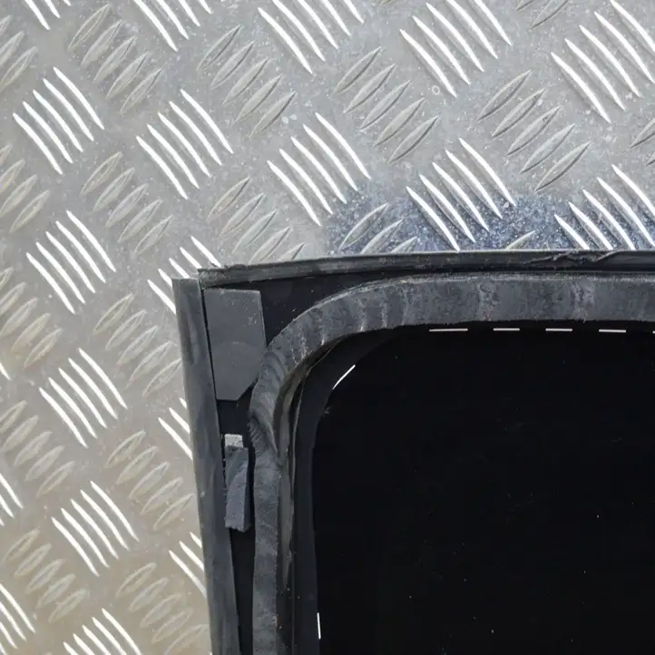 Tesla Model 3 (2017 - 2023) 158789300A Комплект люка крыши — фото 6