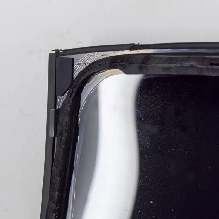 Tesla Model 3 (2017 - 2023) 158789300A Комплект люка крыши — фото 4