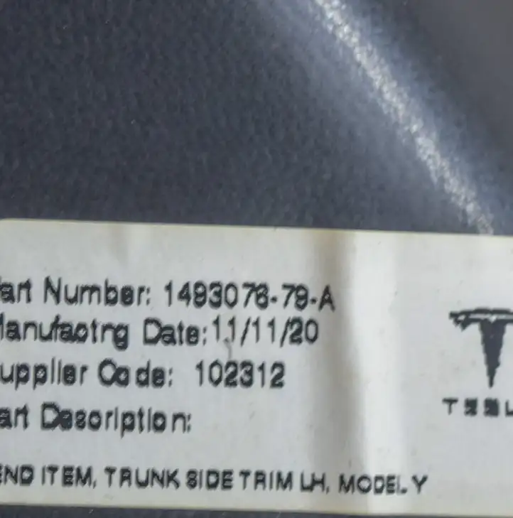 Tesla Model Y (2019 - 2024) 149525100C Боковая обшивка багажника — фото 5