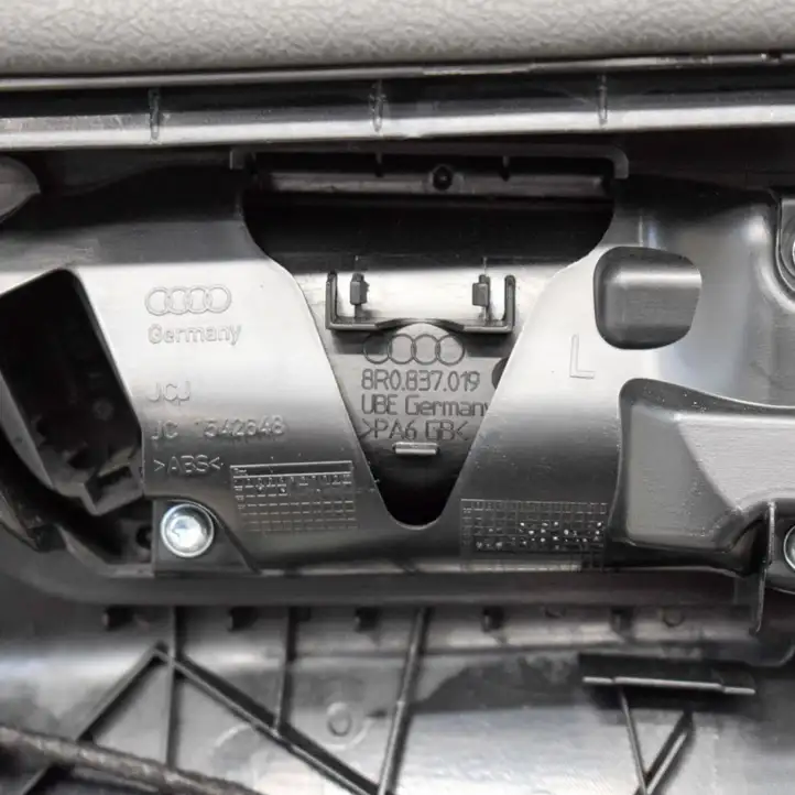 Audi Q5 SQ5 (2012 - 2017) 8R0837019 Обшивка передней двери — фото 6