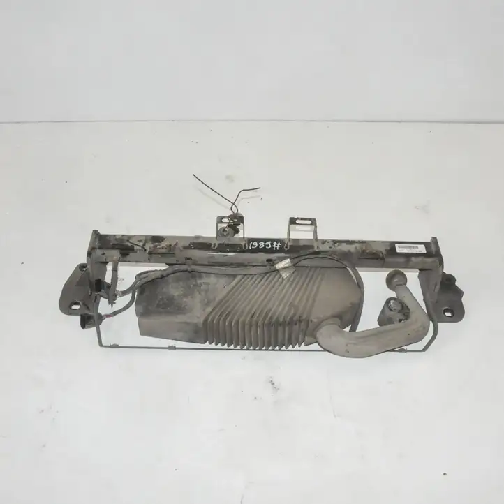 BMW 3 F30 F35 F31 (2012 - 2018) 303324600002 Комплект буксировочного крюка — фото 3
