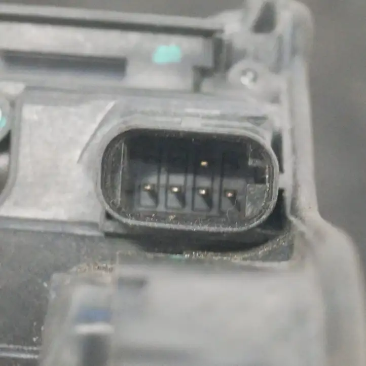 BMW X6 F16 (2014 - 2017) 512173627907362790 Замок передней двери — фото 4