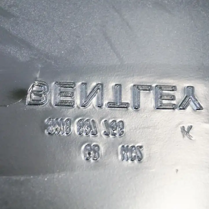 Bentley Continental (2003 - 2017) 3W3837059 Прочие детали салона — фото 4