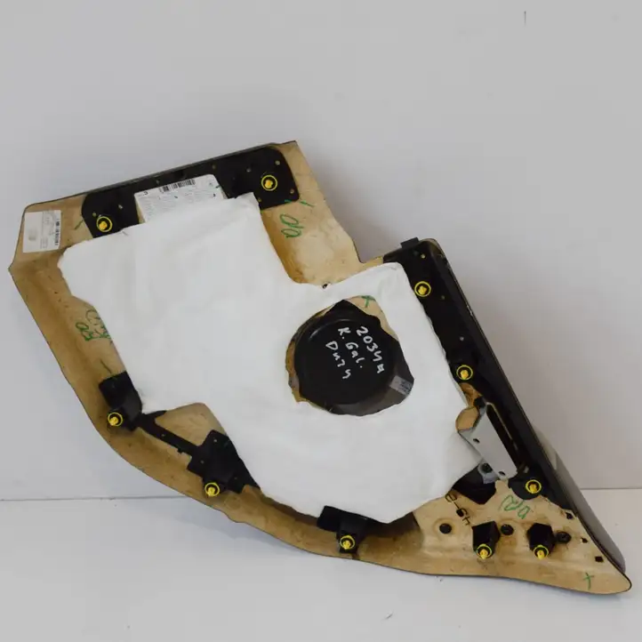 BMW i3 (2013 - ) Обшивка задней двери — фото 2