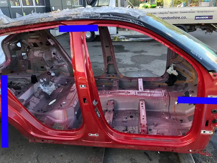 Volvo XC40 (2017 - ) Порог кузова — фото 1