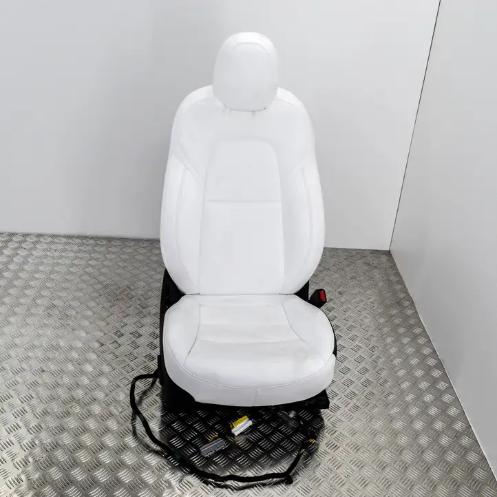 Tesla Model 3 (2017 - 2023) 109603104I Комплект салона — фото 7