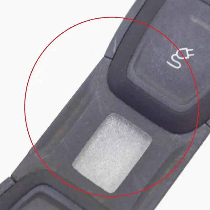 Audi A3/S3 8V (2012 - 2016) 8V0915211 Кнопка фаркопа в багажнике — фото 7