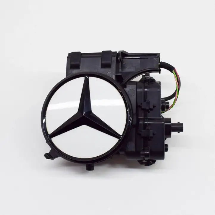 Mercedes-Benz C W205 (2014 - 2021) 205750902 Камера заднего вида в бампере — фото 2