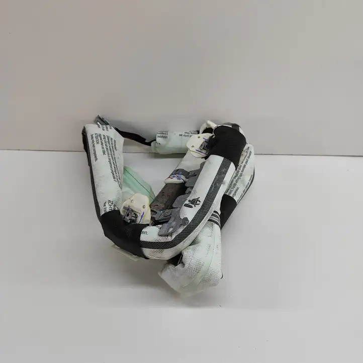 Mercedes-Benz CLA C117,X117,W117 (2013 - 2019) A1178601202 Боковая подушка безопасности шторка — фото 2