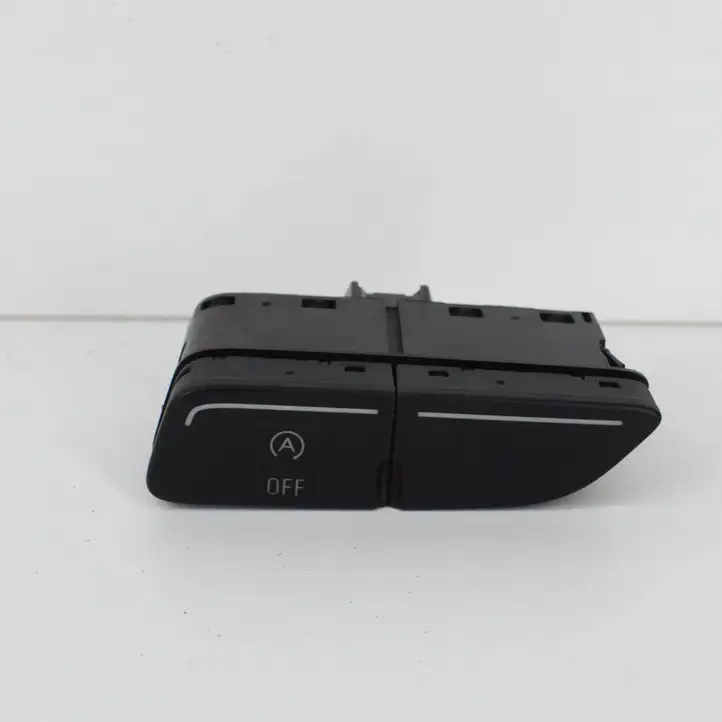 Ford Focus (2011 - 2015) AM5T14B436FB Кнопка фаркопа в багажнике — фото 1