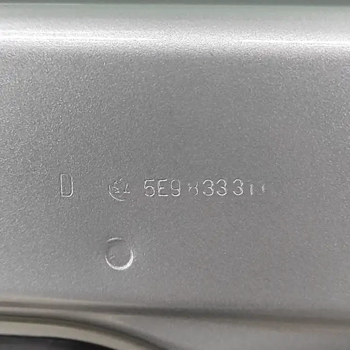 Skoda Octavia Mk3 (5E) (2013 - 2019) 5E98333111 Задняя дверь — фото 8