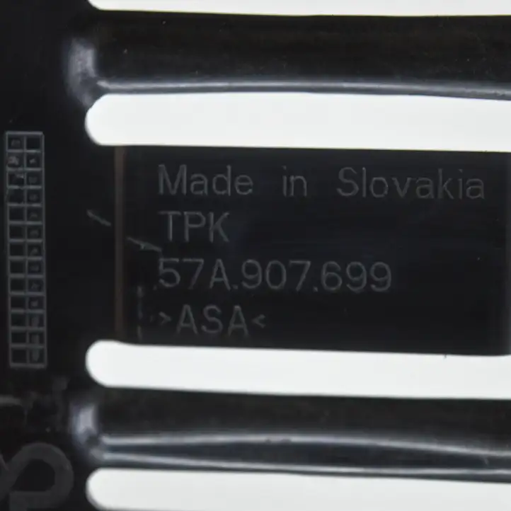 Skoda Karoq (2017 - ) 57A907699 Другая часть кузова — фото 8