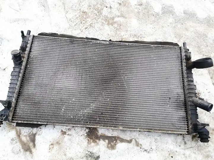 Ford Focus (2005 - 2008) 3m5h8005tl Радиатор охлаждающей жидкости двигателя — фото 1
