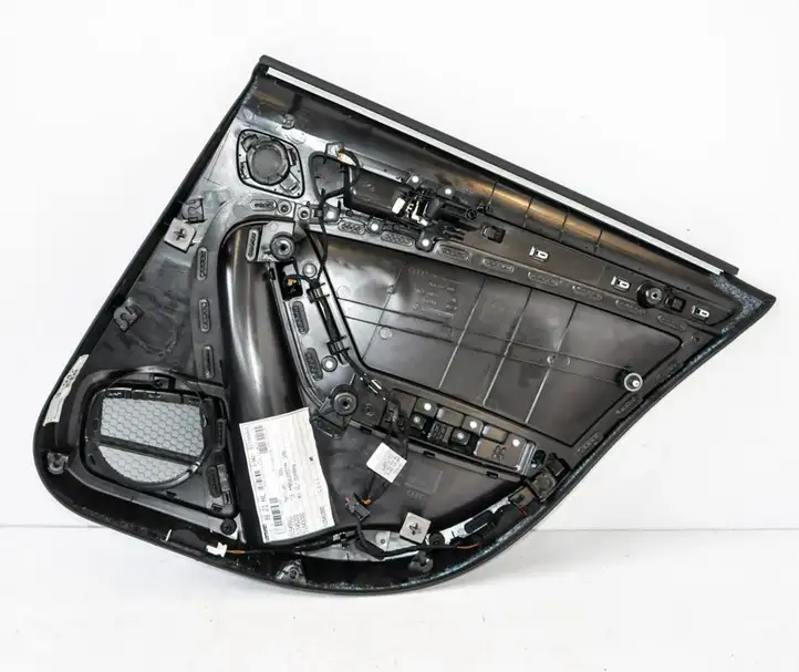 Audi A4 S4 B8 8K (2007 - 2011) 8K0867305 Обшивка задней двери — фото 2