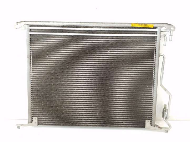 Mercedes-Benz SL R230 (2001 - 2012)  A2205001054 Радиатор охлаждения кондиционера воздуха