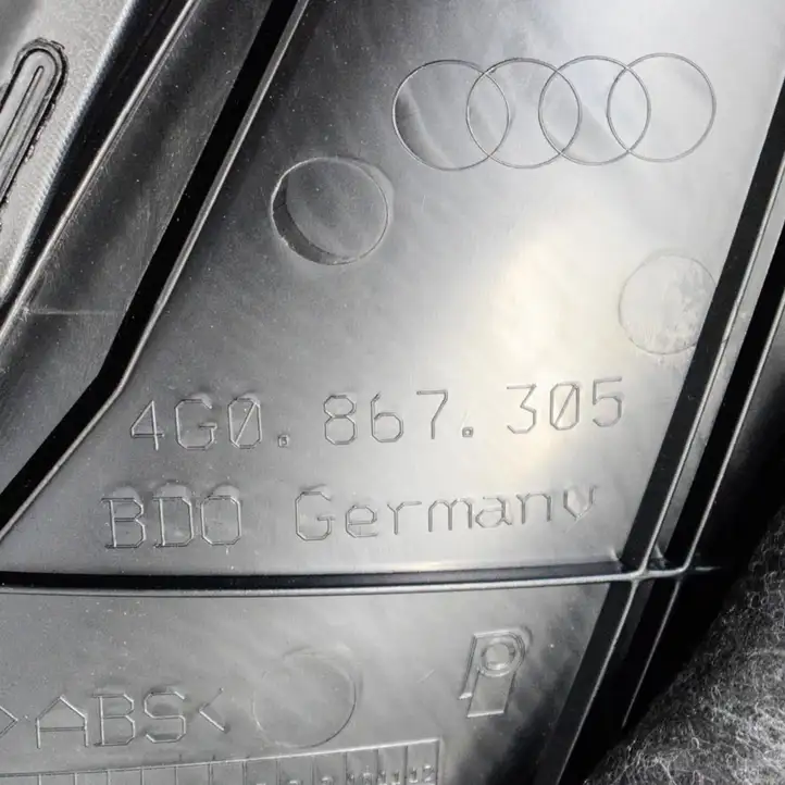 Audi A6 C7 (2011 - 2014) Обшивка задней двери — фото 5