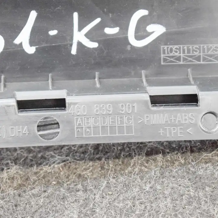 Audi A6 C7 (2011 - 2014) 4G0839901 Другая часть кузова — фото 3