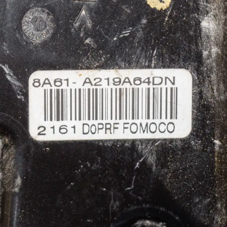 Ford Fiesta (2009 - 2012) Другая часть кузова — фото 4