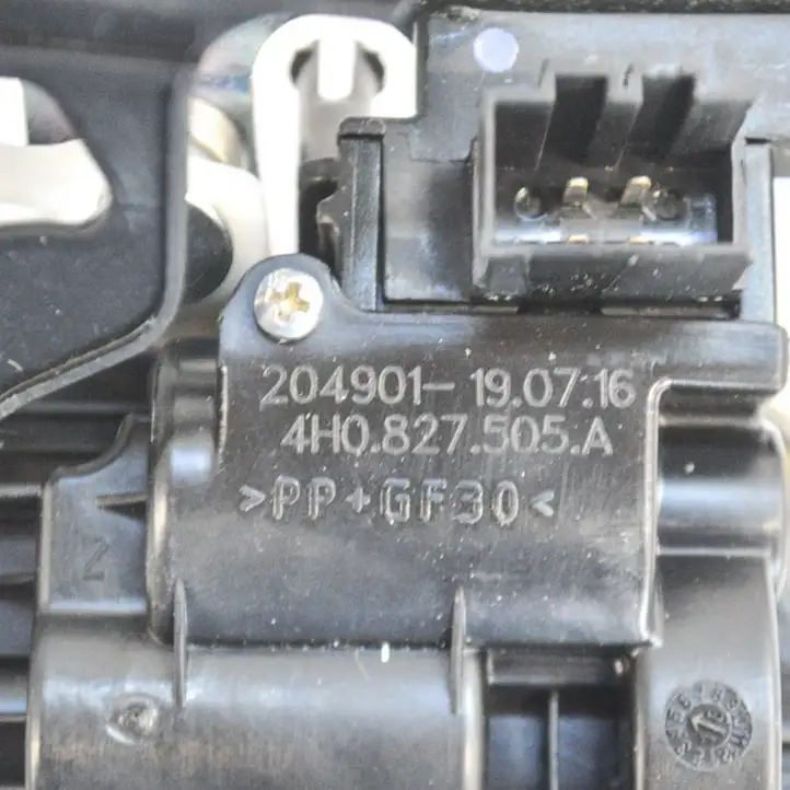 Audi A6 C7 (2014 - 2018) 4H0827505A Замок крышки багажника — фото 6