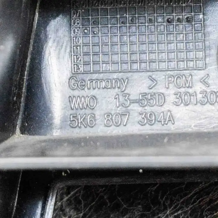 Volkswagen Golf VI (2009 - 2013) 5K6807394A Кронштейн заднего бампера — фото 4