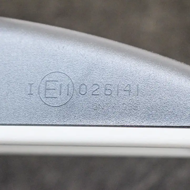 Volkswagen Golf VI (2009 - 2013) E11026141 Салонное зеркало заднего вида — фото 4