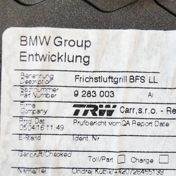 BMW i3 (2013 - ) 9283003 Воздушная решетка панели — фото 6