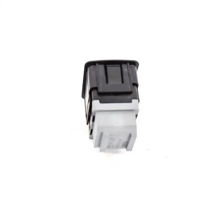 Audi A3/S3 8P (2008 - 2013) 4F0962109 Кнопка фаркопа в багажнике — фото 2