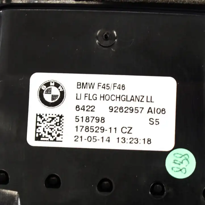 BMW 2 F45 (2014 - 2021) 9262957 Воздушная решетка панели — фото 6