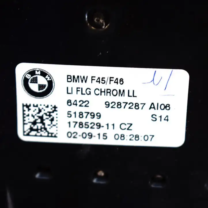 BMW 2 F46 (2015 - ) 9287287 Воздушная решетка панели — фото 5