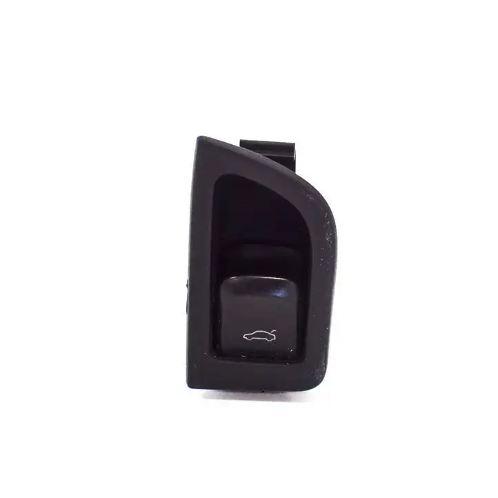 Audi A5 8T 8F (2007 - 2011) 8K0959831A Кнопка фаркопа в багажнике — фото 1