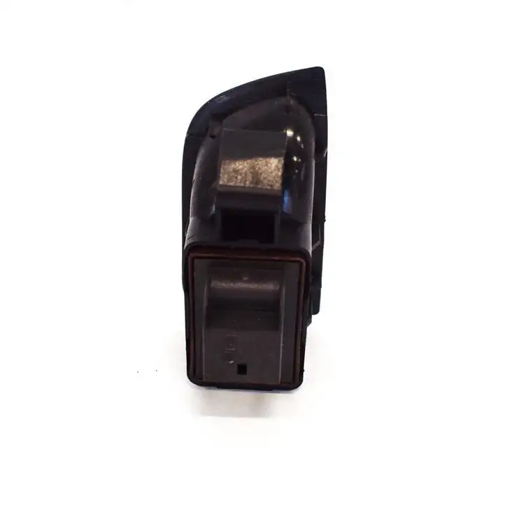 Audi A5 8T 8F (2007 - 2011) 8K0959831A Кнопка фаркопа в багажнике — фото 2