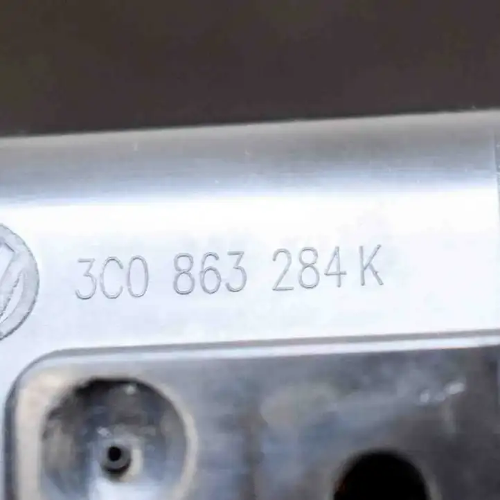 Volkswagen PASSAT B7 (2011 - 2014) 3C0863284K Передняя пепельница — фото 5