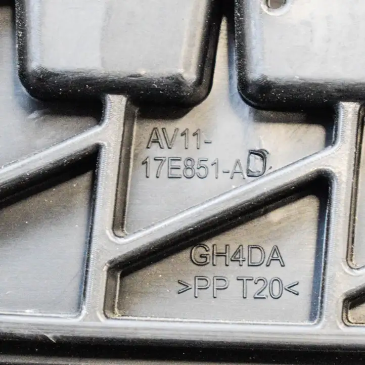 Ford B-MAX (2012 - 2018) AV1117E851AD Кронштейн угловой части бампера — фото 3