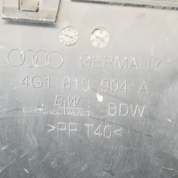 Audi A6 C7 (2014 - 2018) 4G1819904A Другая часть кузова — фото 6