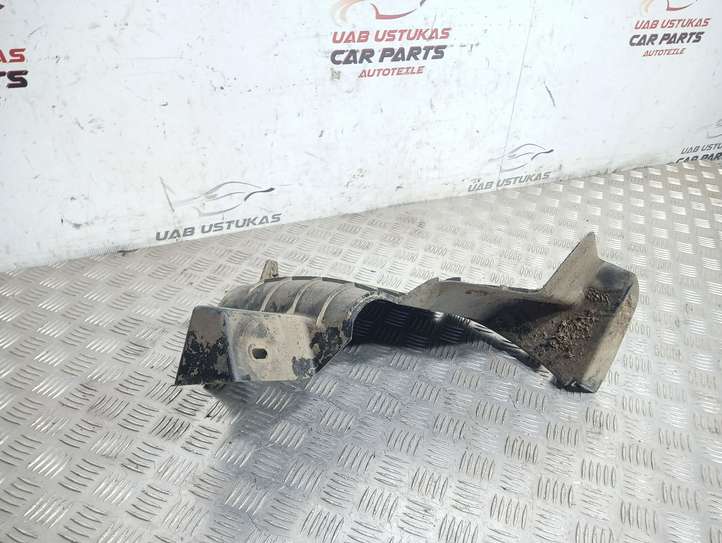 Mazda CX-7 (2006 - 2009)  EG2150351 Задний подкрылок