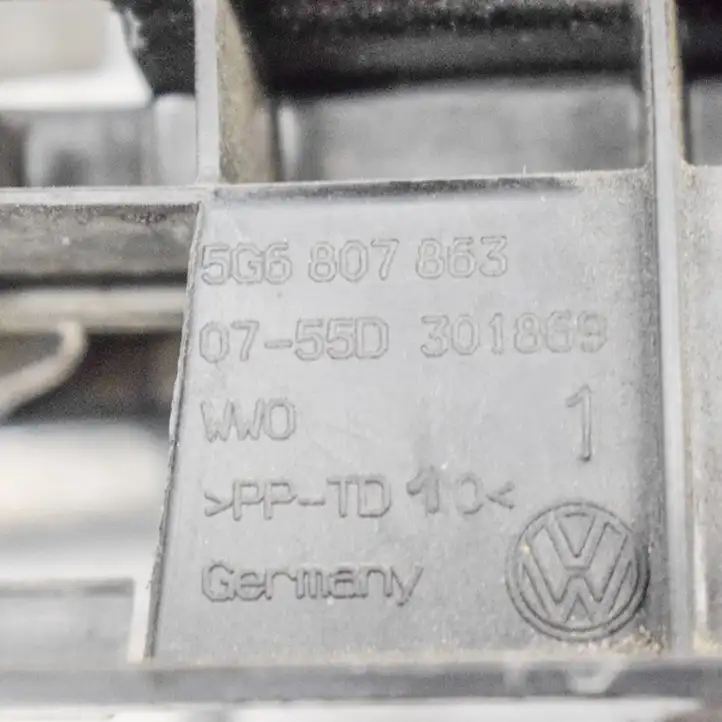Volkswagen Golf VII (2013 - 2019) 5G6807863 Кронштейн заднего бампера — фото 6