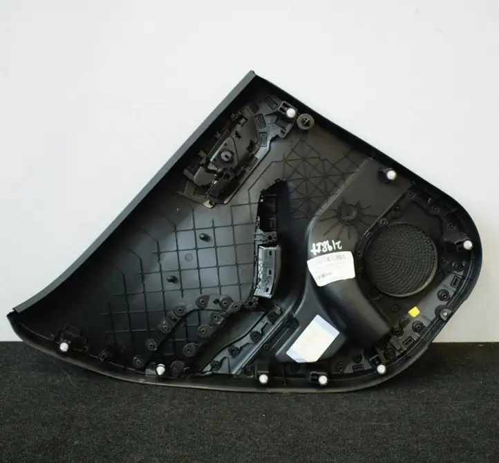 Ford Fiesta (2017 - ) H1BBA27406B Обшивка задней двери — фото 2