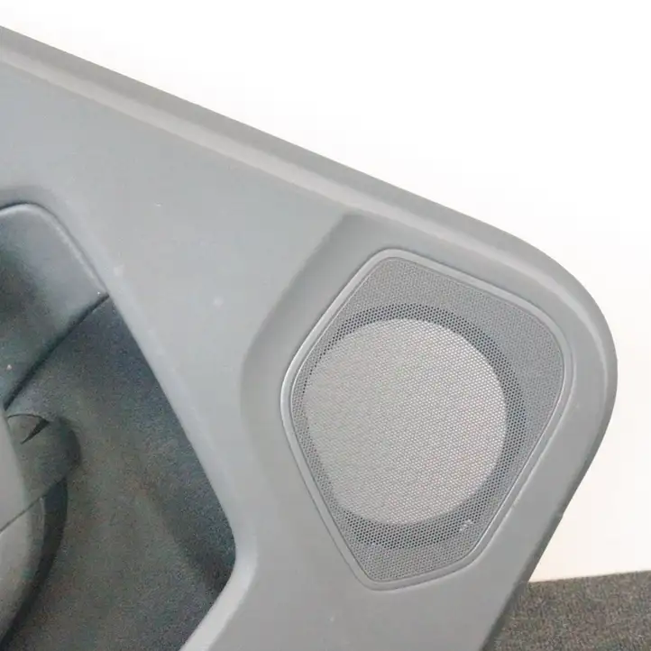 Audi Q3 8U (2011 - 2014) 8U0867305 Обшивка задней двери — фото 3