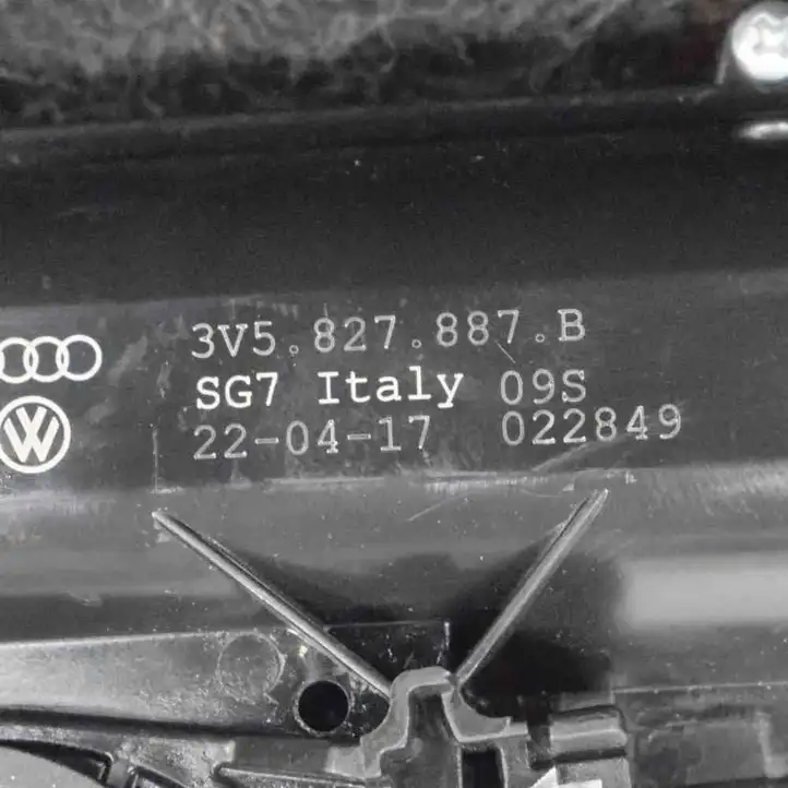 Audi A4 S4 B9 (2015 - 2019) 3V5827887B Доводчик крышки багажника — фото 5