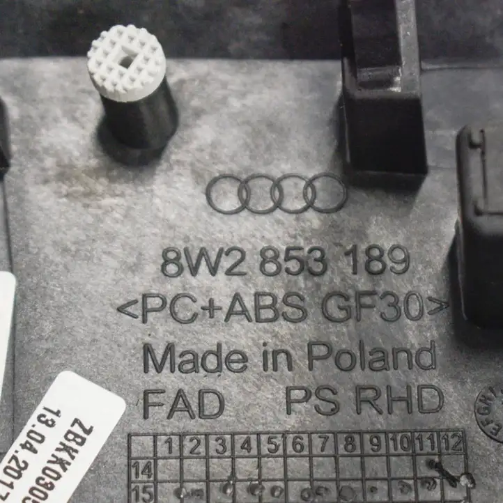 Audi A4 S4 B9 (2015 - 2019) 8W2853189 Прочие внешние детали — фото 6
