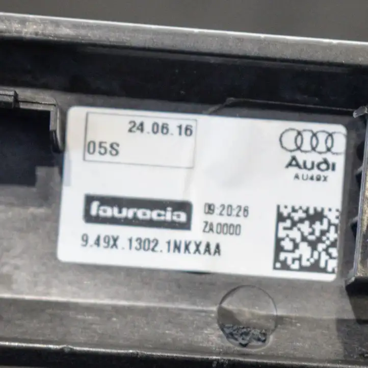 Audi A4 S4 B9 (2015 - 2019) 8W2853189 Прочие внешние детали — фото 3