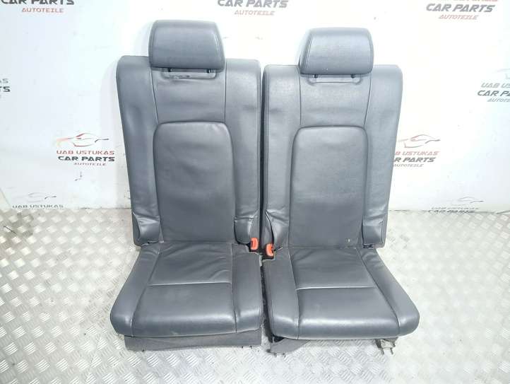Chevrolet Captiva (2006 - 2011)   Третьи ряд
