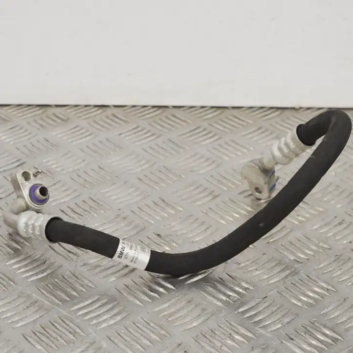 BMW 1 F20 F21 (2011 - 2019) 9337131 Трубки и шланги кондиционера — фото 1