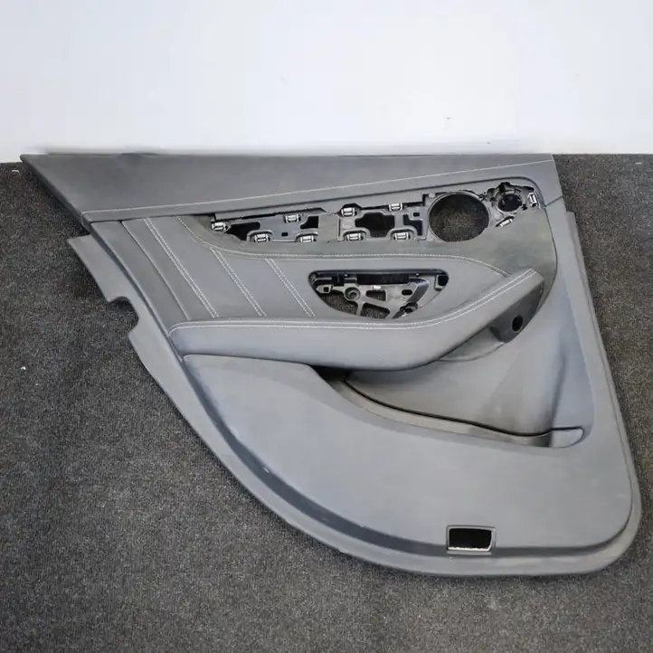 Mercedes-Benz C W205 (2014 - 2021) Обшивка задней двери — фото 1